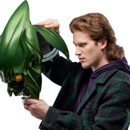 Marvel Legends Series Green Goblin Premium Roleplay Helmet, Spider-Man: No Way Home Adult Collectible Roleplay Gear