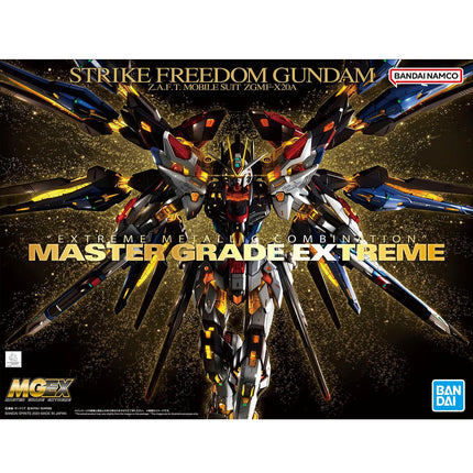 Bandai Hobby - 1/100 MGEX (Master Grade Extreme) - Gundam Seed Destiny, ZGMF-X20A Strike Freedom Gundam Model Kit
