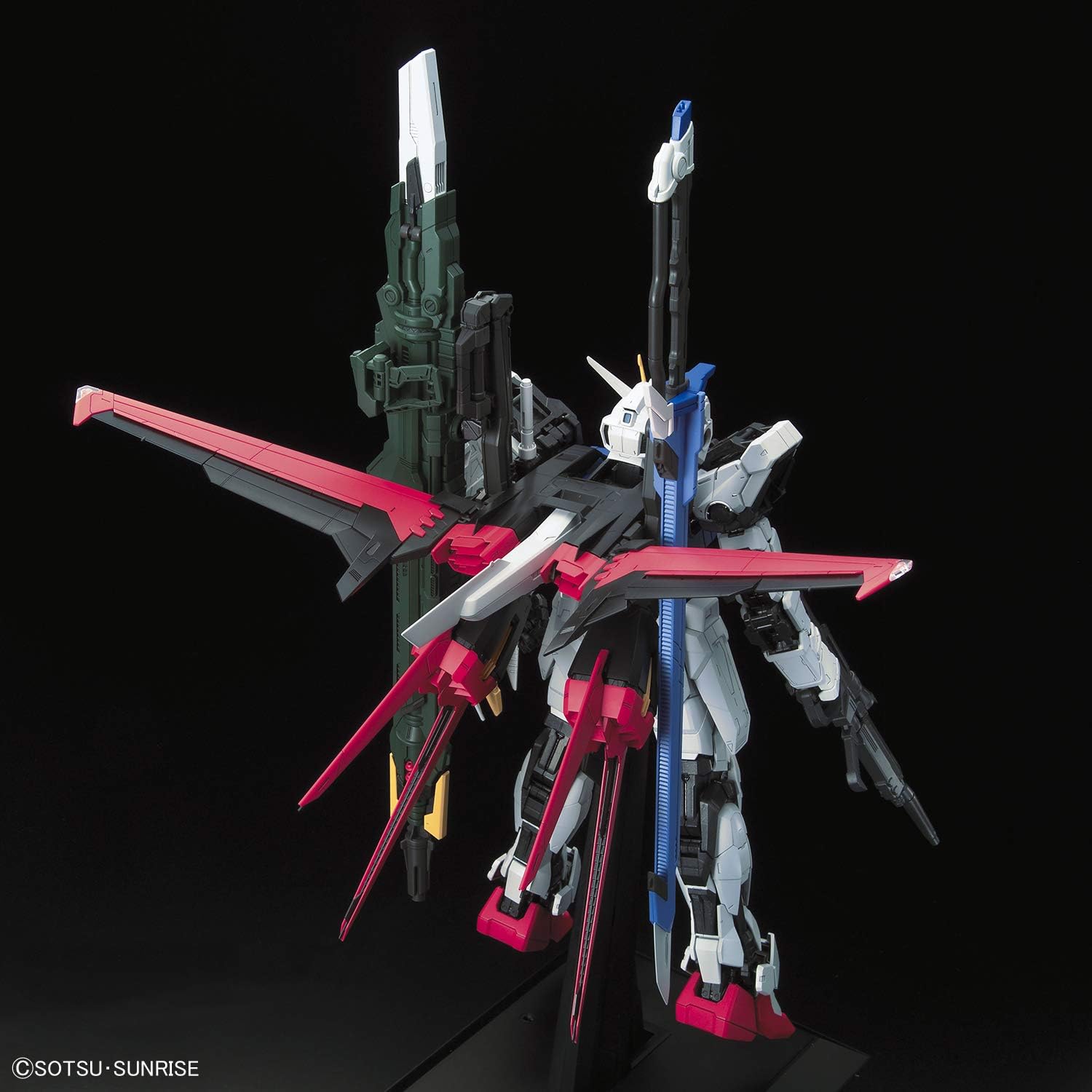 Bandai Hobby - 1/60 PG Mobile Suit Gundam Seed - GAT-X105+AQM/E-YM1 Perfect Strike Gundam Model Kit
