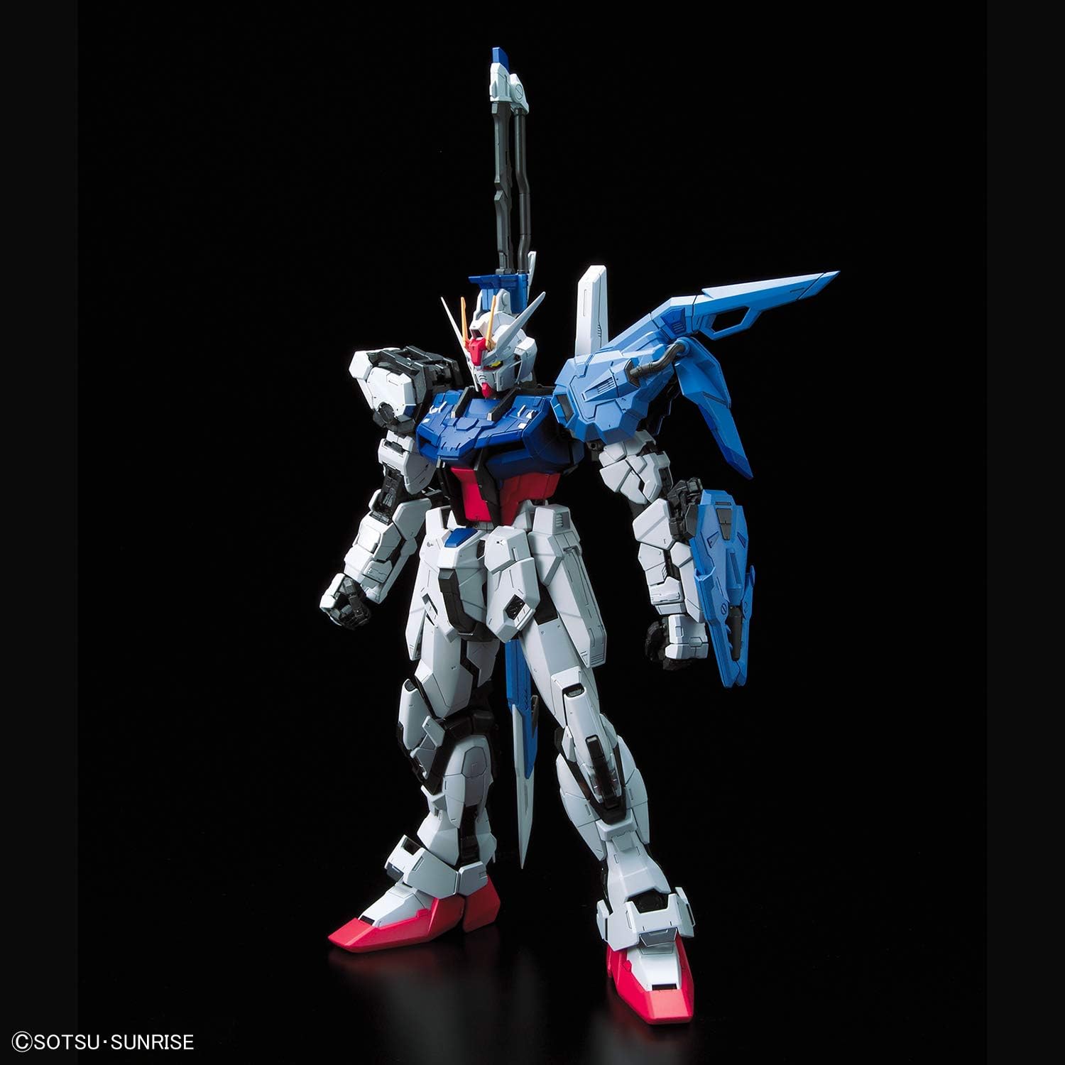 Bandai Hobby - 1/60 PG Mobile Suit Gundam Seed - GAT-X105+AQM/E-YM1 Perfect Strike Gundam Model Kit