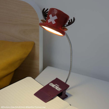 Paladone Netflix One Piece Chopper's hat Clip Book Light – LED Clip Lamp with Flexible Arm, Battery Powered