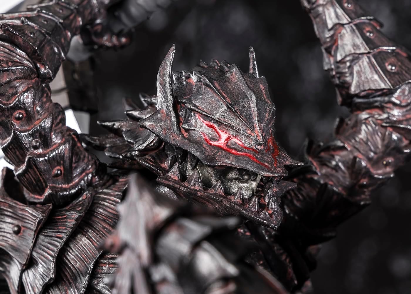 Tamashii Nations - FiguartsZERO Touche Métallique - Berserk - Guts (Berserker Armor) Collectible Figure
