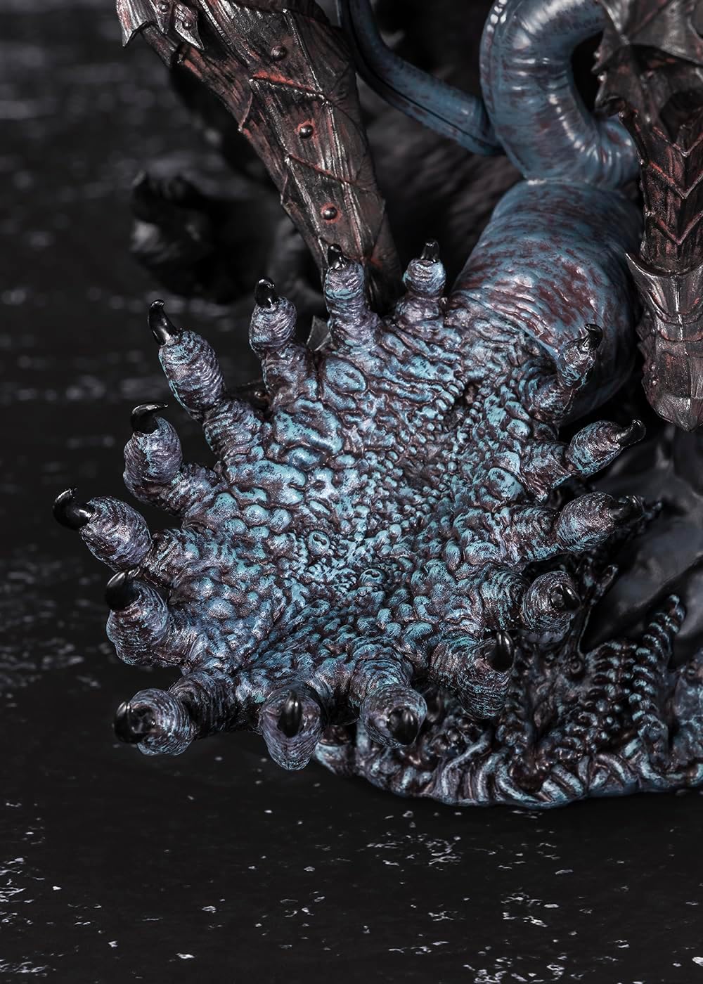 Tamashii Nations - FiguartsZERO Touche Métallique - Berserk - Guts (Berserker Armor) Collectible Figure