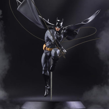 McFarlane Toys - DC Direct DC Designer Series Batman by Dan Mora 1:6th Scale Resin Statue