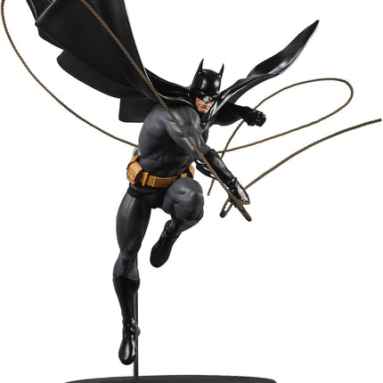 McFarlane Toys - DC Direct DC Designer Series Batman by Dan Mora 1:6th Scale Resin Statue