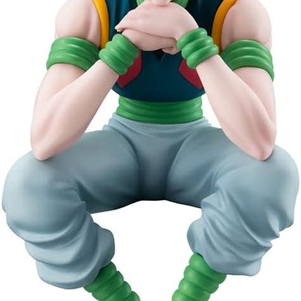 Hunter×Hunter Noodle Stopper Hisoka Figure