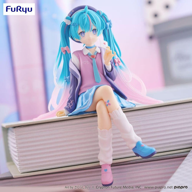 FuRyu Corporation - Hatsune Miku Noodle Stopper Figure -Love Blazer Navy Color ver.