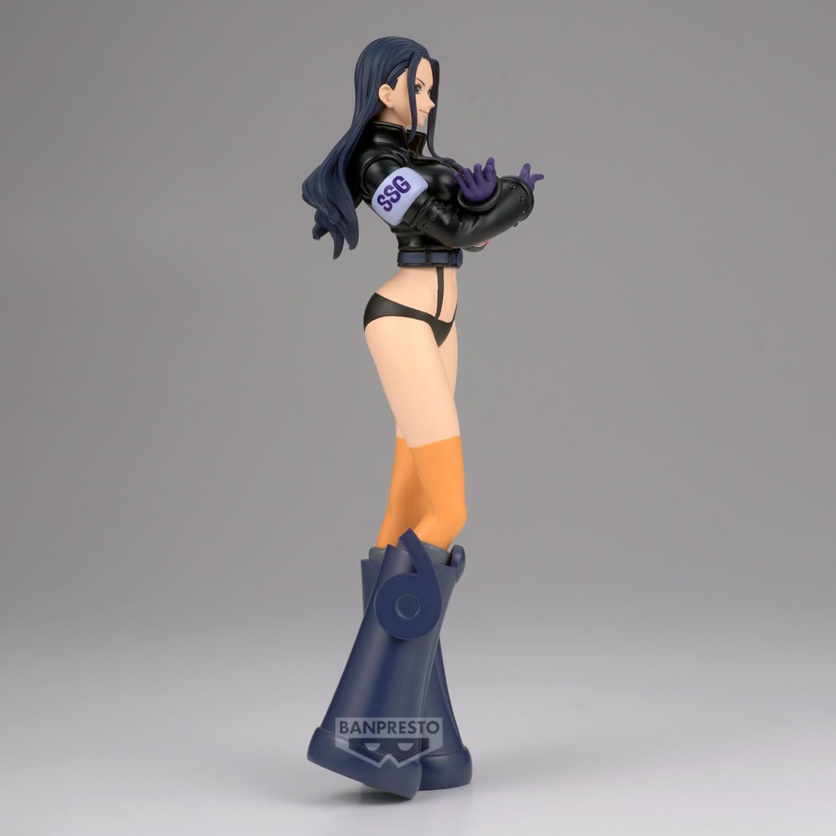 Banpresto - One Piece - Nico Robin (Egghead Style) Glitter & Glamours Figure