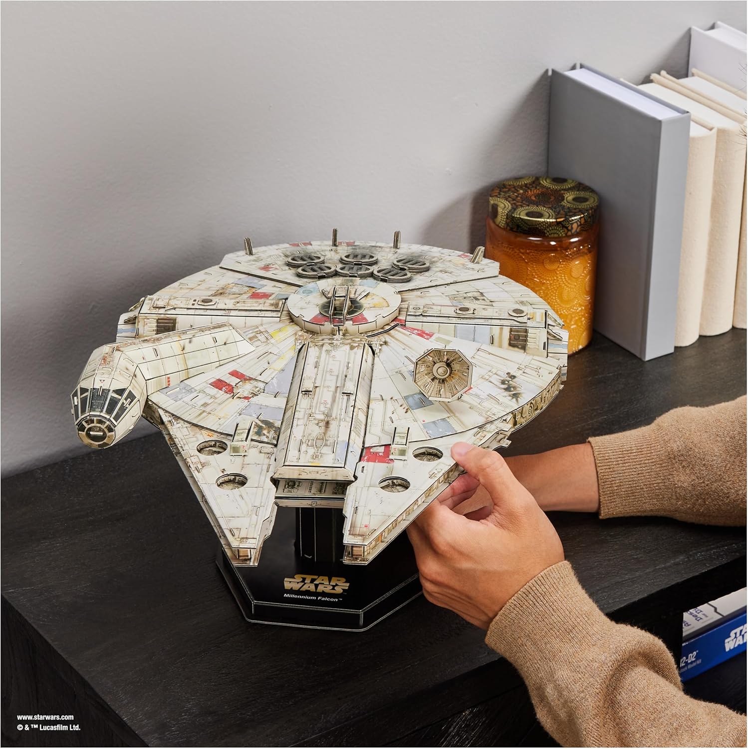 4D BUILD Puzzles, Star Wars Millennium Falcon 3D Model Kit 223 Pcs | Star Wars Toys Desk Decor