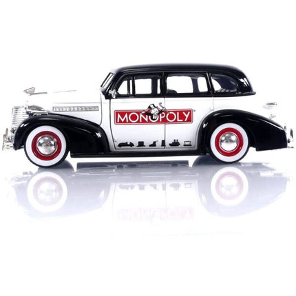 Mr. Monopoly 1:24 1939 Chevrolet Master Deluxe Die-cast Car w/ 2.75" Rich Uncle Pennybags Figure