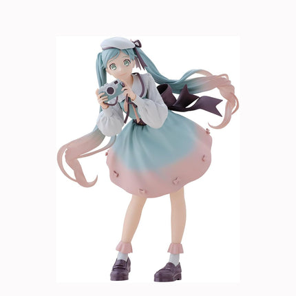 Banpresto - Vocaloid - Hatsune Miku (Holiday Memories - Camera) Figure