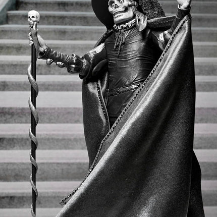 NECA Phantom of the Opera (1925) - Ultimate Phantom of the Opera Masque of the Red Death (B&W) 7” Scale Action Figure