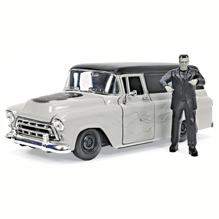 Jada Toys Universal Monsters 1:24 1957 Chevy Suburban Die-cast Car & 2.75" Frankenstein Figure