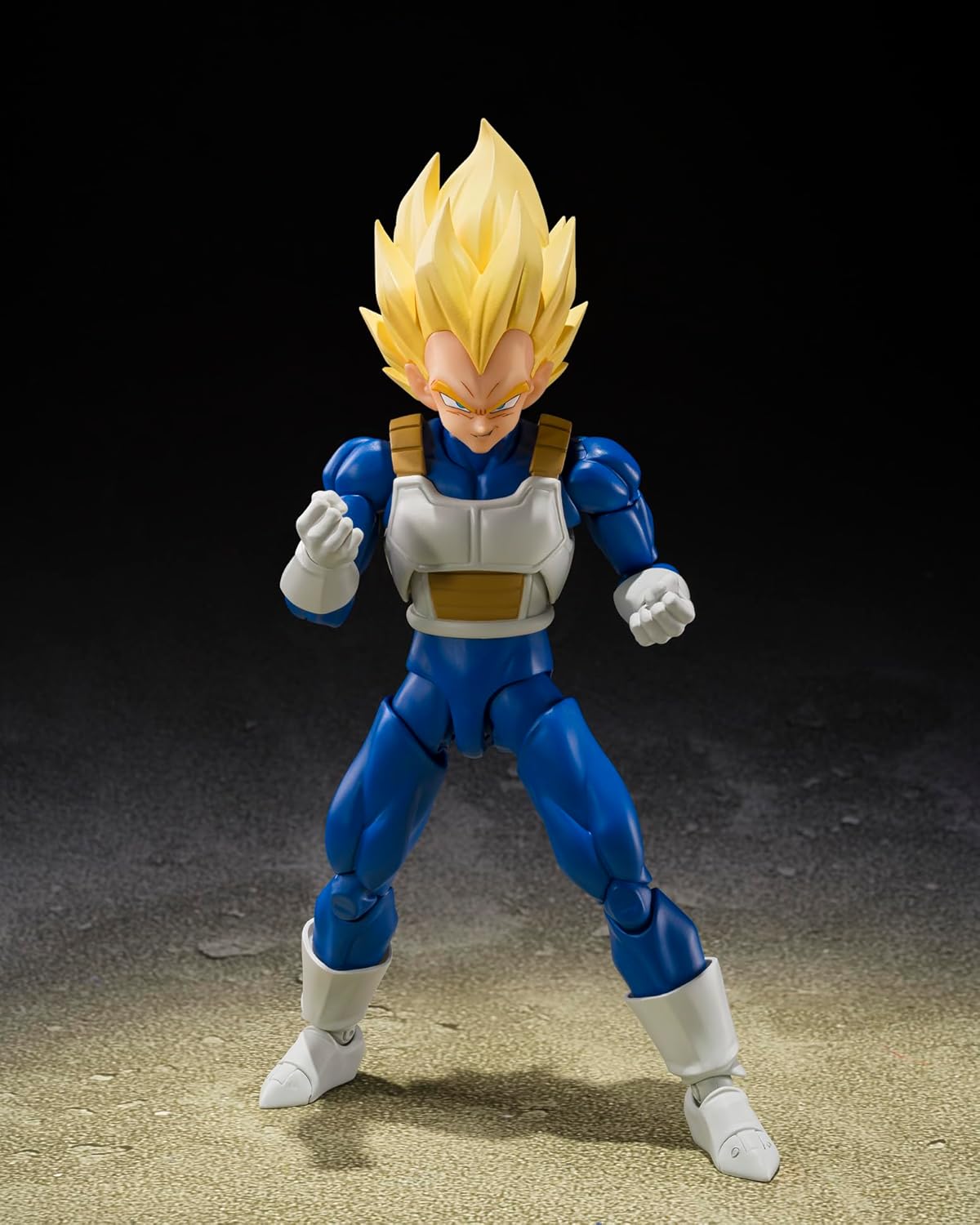Tamashii Nations S.H. Figuarts Dragon Ball Z: Super Saiyan Vegeta "Dangerous Pride" Action Figure