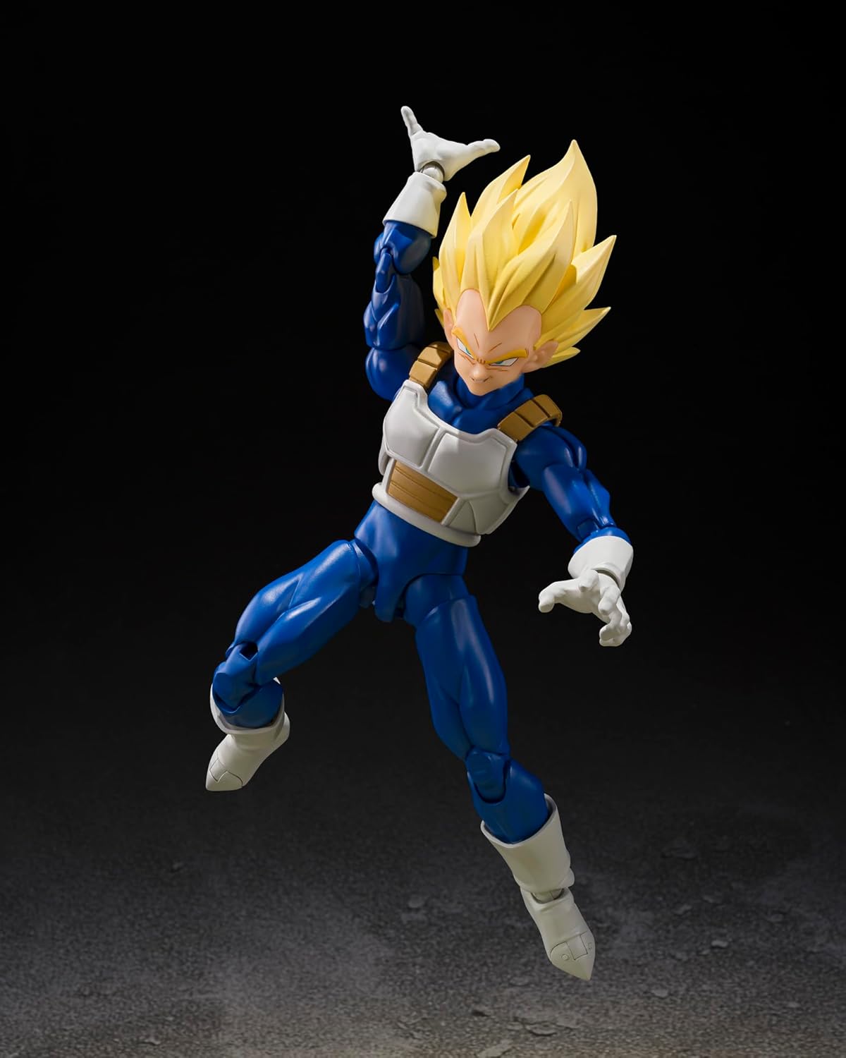 Tamashii Nations S.H. Figuarts Dragon Ball Z: Super Saiyan Vegeta "Dangerous Pride" Action Figure