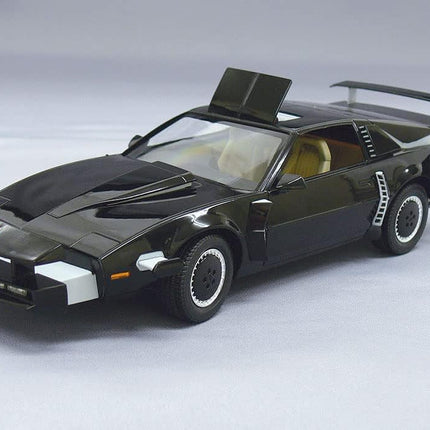 Aoshima KR-04 - Knight Rider's K.I.T.T. (Super Pursuit Mode) 1/24 Scale Model Kit