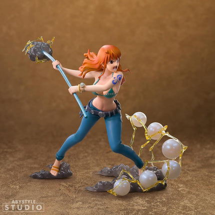 One Piece Nami Super Figure Collection