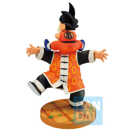 Dragon Ball - Son Goku & Grandpa Son Gohan (Dragon History II) Ichibansho Figure Revible Moment Collectible Statue
