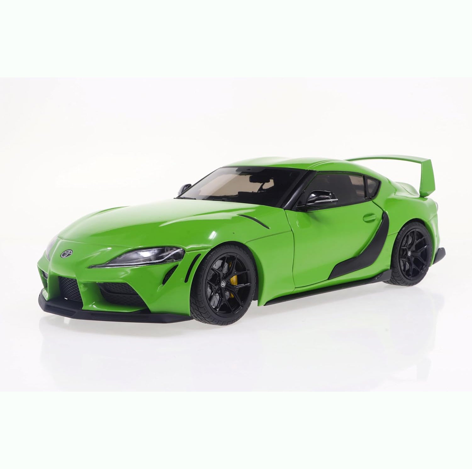 Solido - 2023 Toyota GR Supra Streetfighter Green 1-18 Scale Diecast Model Car