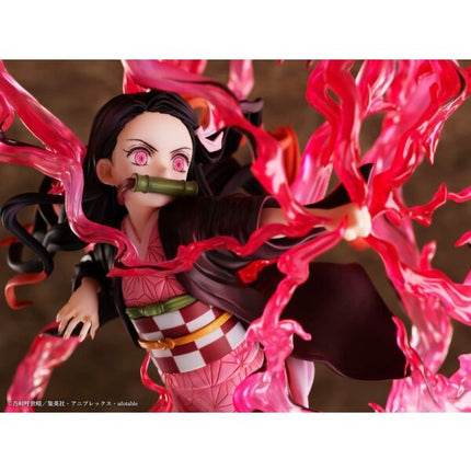 Demon Slayer (Kimetsu no Yaiba): Nezuko Kamado Exploding Blood 1/8 Scale Figure