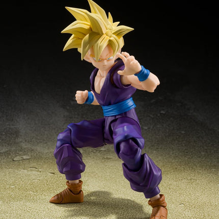 Tamashii Nations S.H. Figuarts - Dragon Ball Z, Super Saiyan Son Gohan, "The Fighter Who Surpass Goku" Action Figure