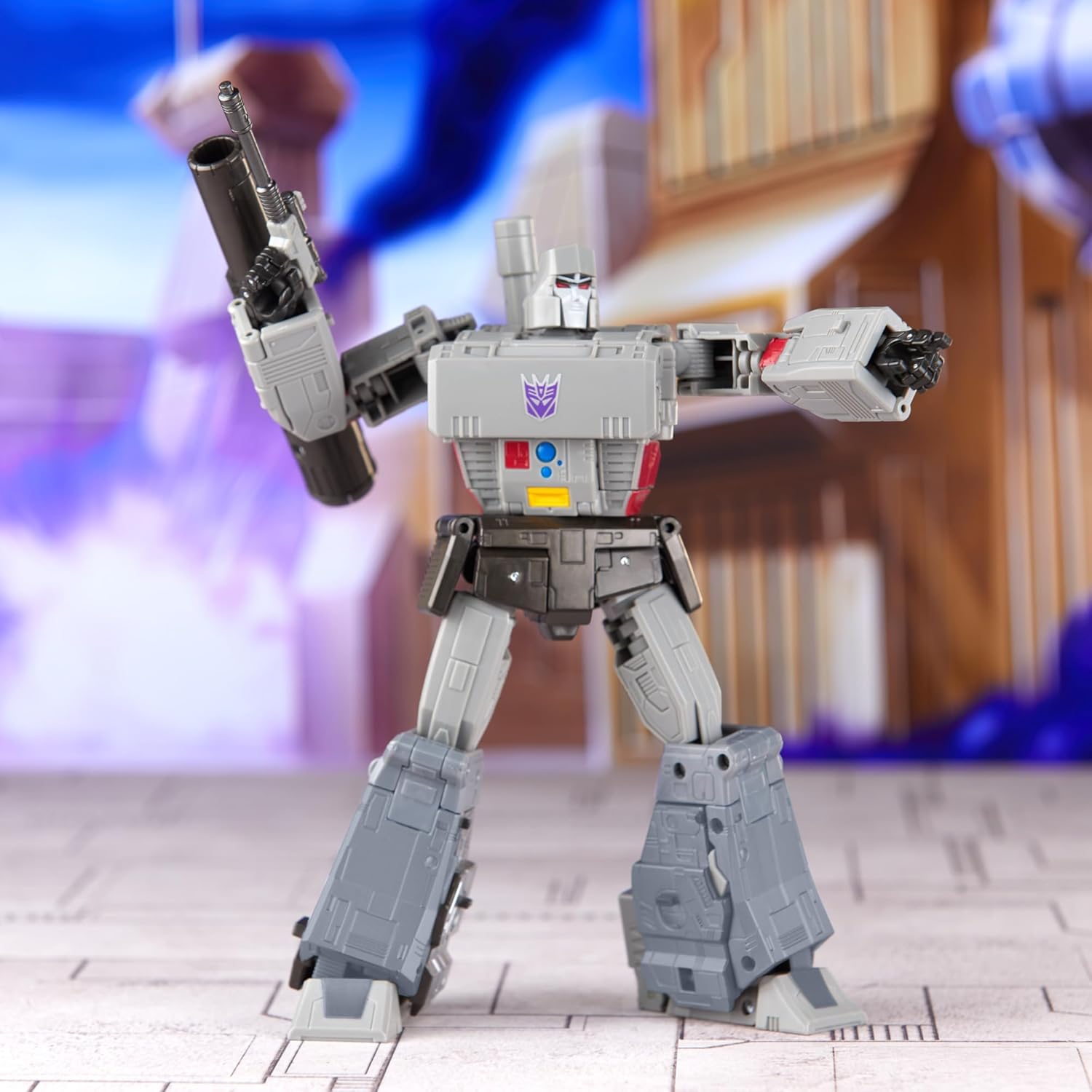 TRANSFORMERS Studio Series The The Movie Megatron, Leader Class 8.5-Inch Converting Action Figure