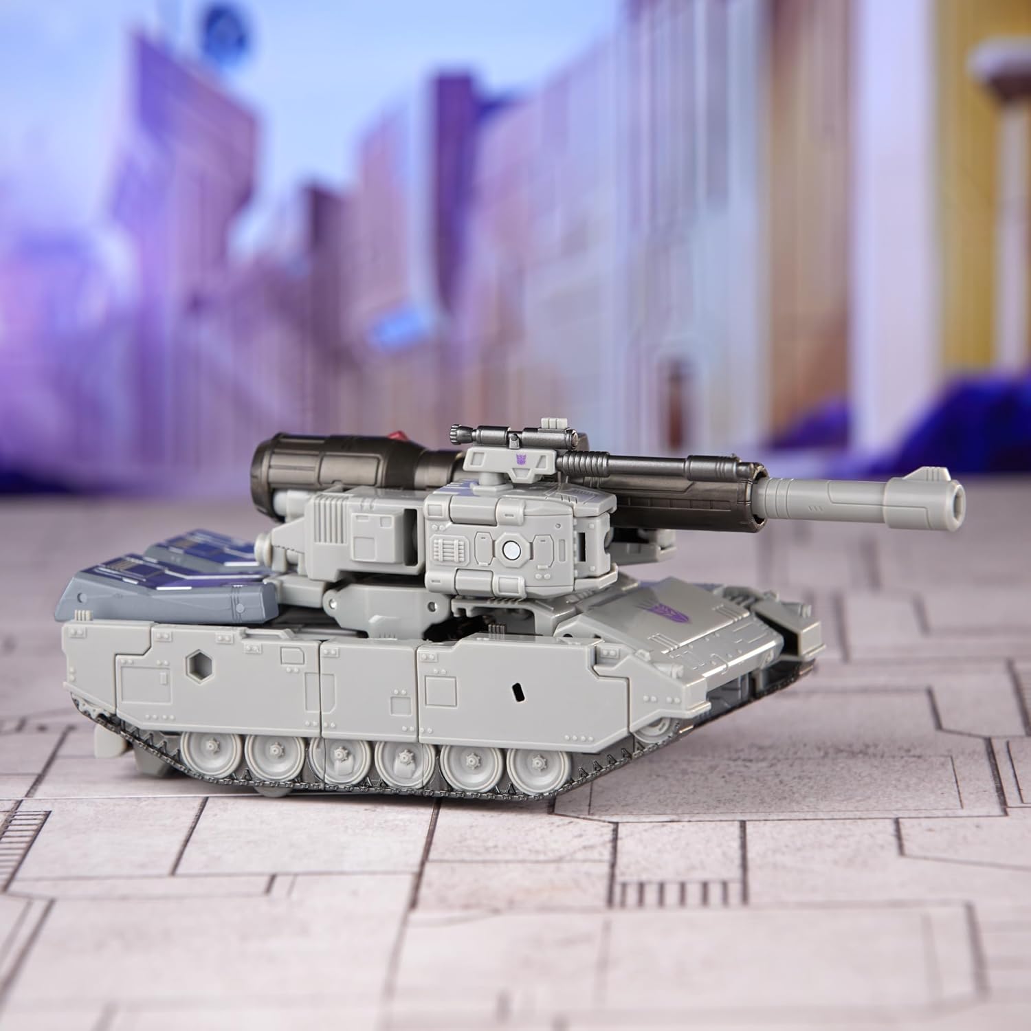 TRANSFORMERS Studio Series The The Movie Megatron, Leader Class 8.5-Inch Converting Action Figure