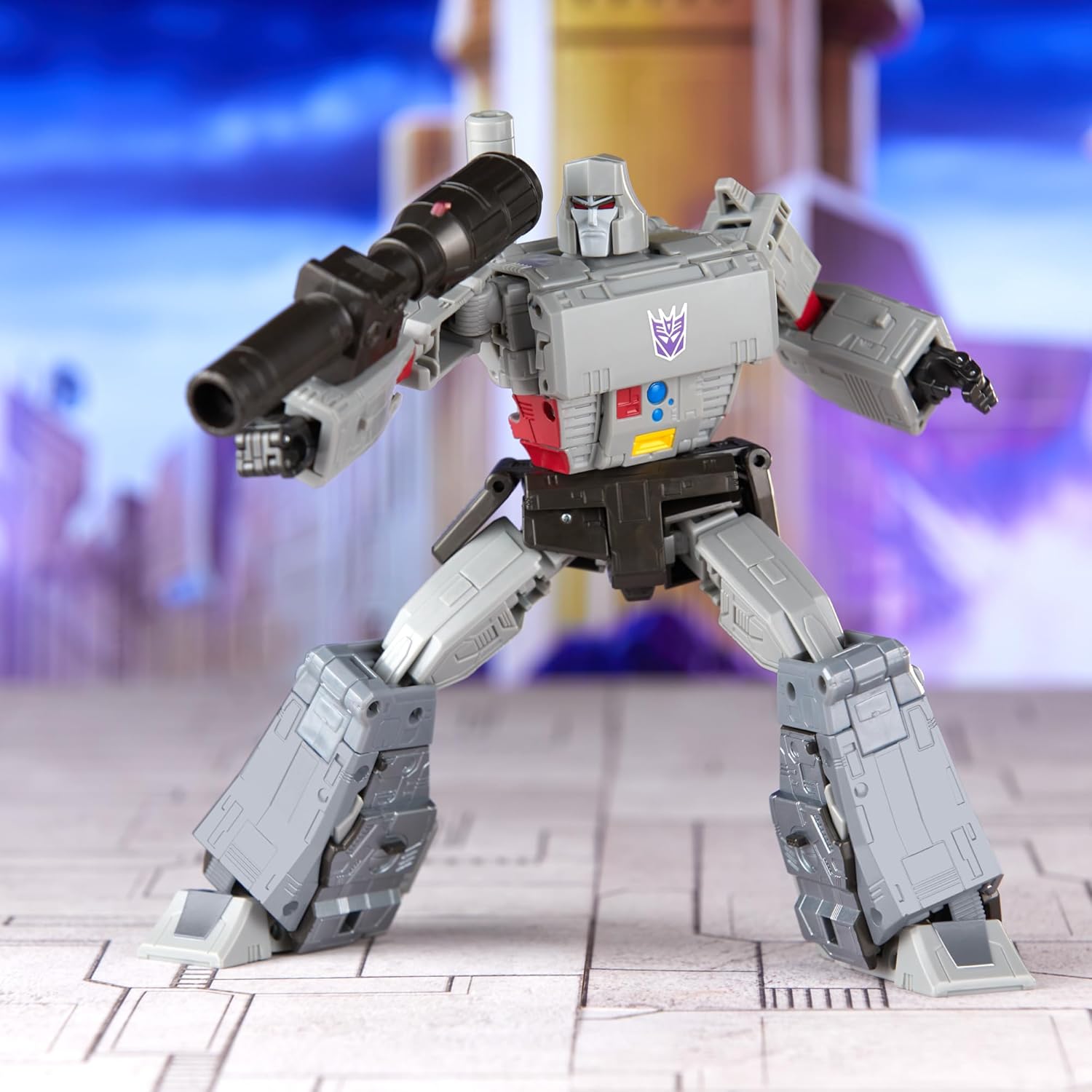TRANSFORMERS Studio Series The The Movie Megatron, Leader Class 8.5-Inch Converting Action Figure