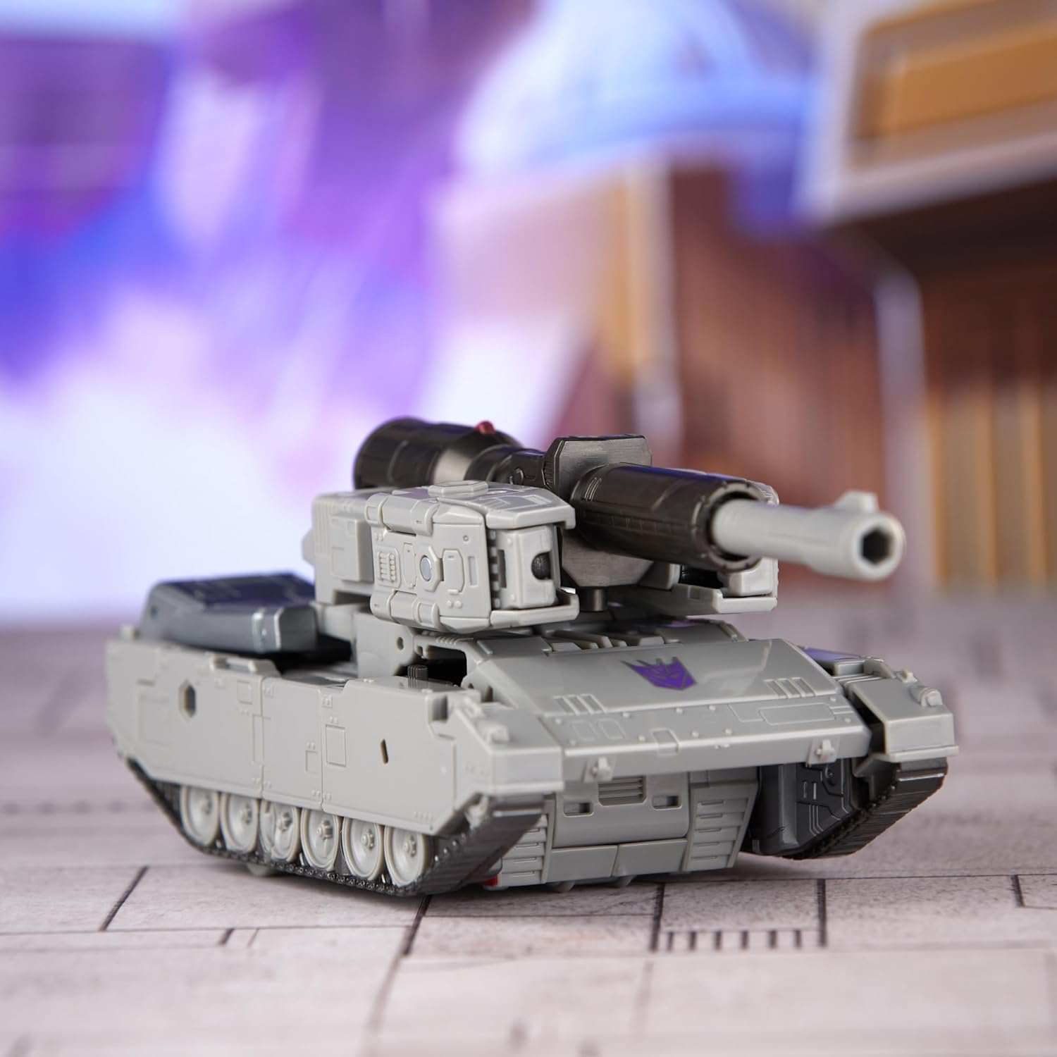 TRANSFORMERS Studio Series The The Movie Megatron, Leader Class 8.5-Inch Converting Action Figure