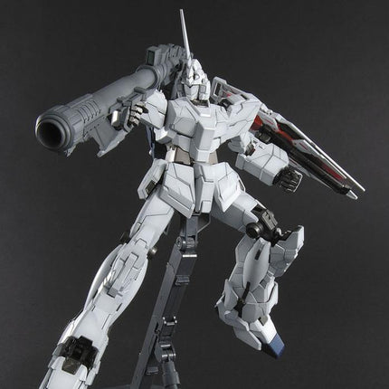 Bandai Hobby - 1/100 MG Gundam Unicorn - RX-0 Unicorn Gundam (OVA Version) Model Kit