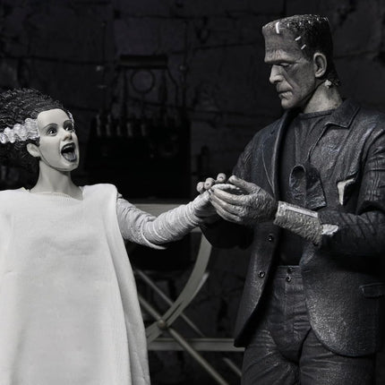 NECA - Universal Monsters - The Bride of Frankenstein 90th Anniversary The Monster and His Mate (Black & White) 7" Scale Action Figure 2-Pack