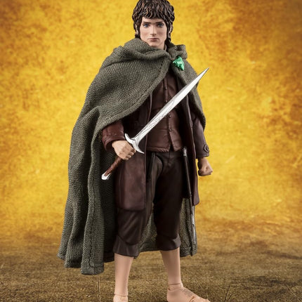 Tamashii Nations - S.H. Figuarts Lord of the Rings - Frodo Baggins & Gollum (The Lord of The Rings: The Fellowship of The Ring) Action Figures