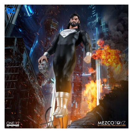Mezco Toys DC Comics 1/12 Superman (Recovery Suit Edition) 16cm
