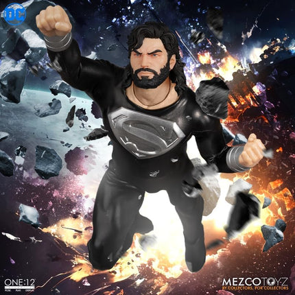 Mezco Toys DC Comics 1/12 Superman (Recovery Suit Edition) 16cm