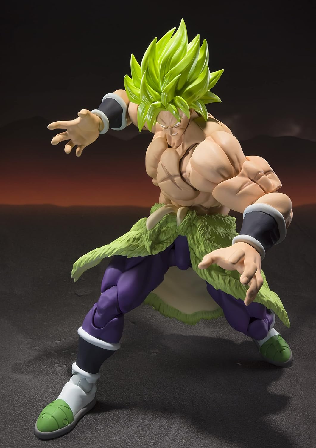 Tamashii Nations - S.H. Figuarts Dragon Ball Super: Broly - Super Saiyan Broly Fullpower Action Figure