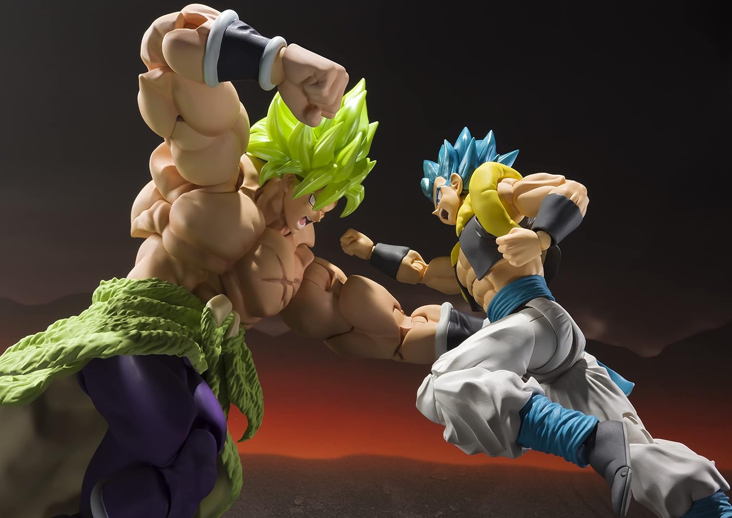Tamashii Nations - S.H. Figuarts Dragon Ball Super: Broly - Super Saiyan Broly Fullpower Action Figure
