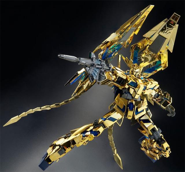 Bandai Hobby - 1/100 MG Gundam Narrative, RX-0 Unicorn Gundam 03 Phenex [Gold Coating] Model Kit