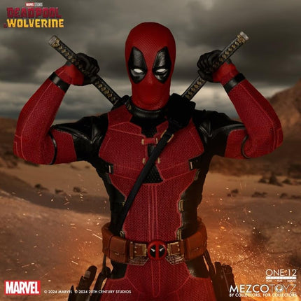 Mezco Toyz One:12 Collective Deadpool & Wolverine: Deadpool 1/12 Scale Collectible Figure