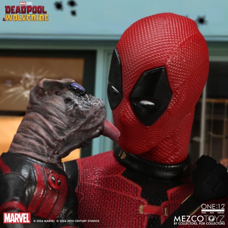 Mezco Toyz One:12 Collective Deadpool & Wolverine: Deadpool 1/12 Scale Collectible Figure