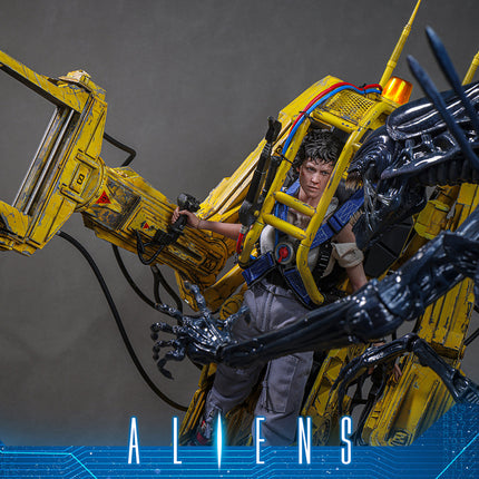 Ellen Ripley And Power Loader Sixth Scale Figure (PRE-ORDER)