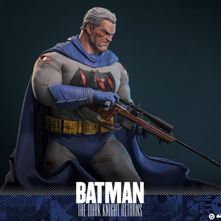 Batman DKR (Battle Damage Ver.) Sixth Scale Figure (PRE-ORDER)