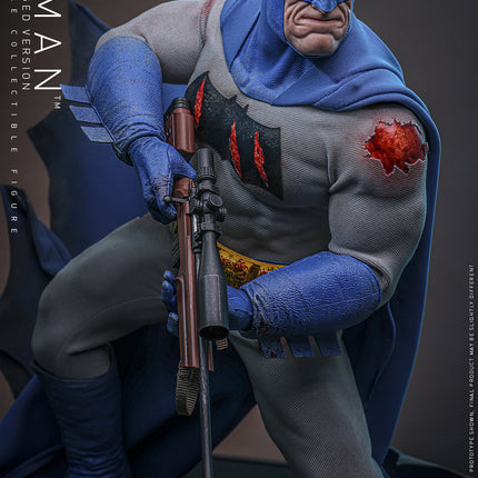 Batman DKR (Battle Damage Ver.) Sixth Scale Figure (PRE-ORDER)