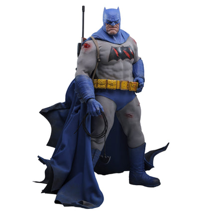 Batman DKR (Battle Damage Ver.) Sixth Scale Figure (PRE-ORDER)