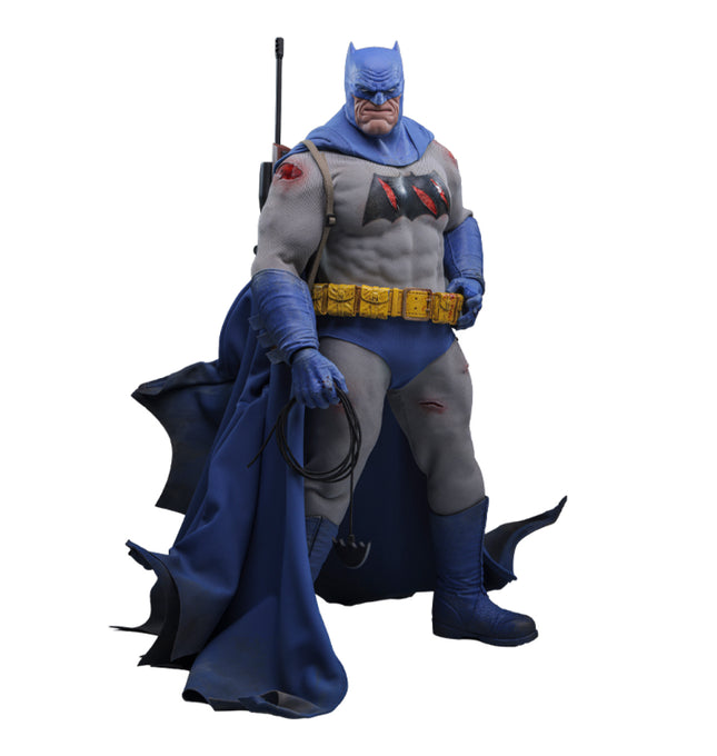 Batman DKR (Battle Damage Ver.) Sixth Scale Figure (PRE-ORDER)