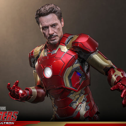 Iron Man Mark XLIII (2.0) Sixth Scale Figure (PRE-ORDER)