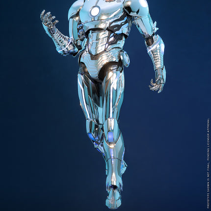 Superior Iron Man Sixth Scale Figure (PRE-ORDER)