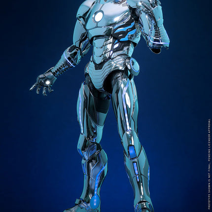 Superior Iron Man Sixth Scale Figure (PRE-ORDER)
