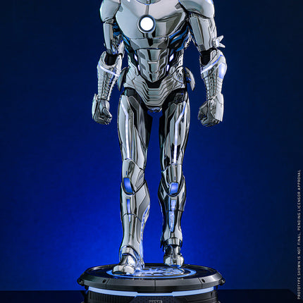 Superior Iron Man Sixth Scale Figure (PRE-ORDER)