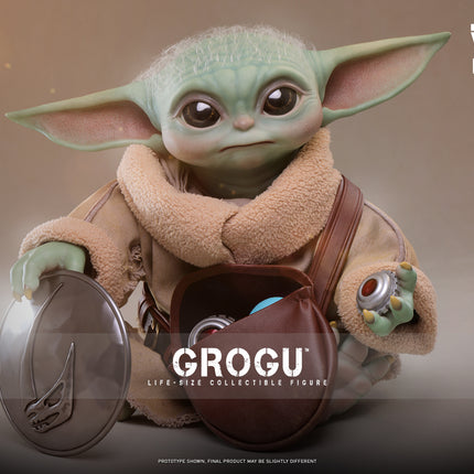 The Mandalorian & Grogu: Grogu Life-Size Figure (PRE-ORDER)