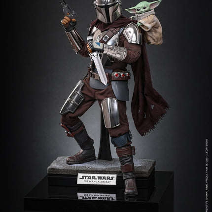 The Mandalorian & Grogu: Mandalorian and Grogu Sixth Scale Figure Set (PRE-ORDER)